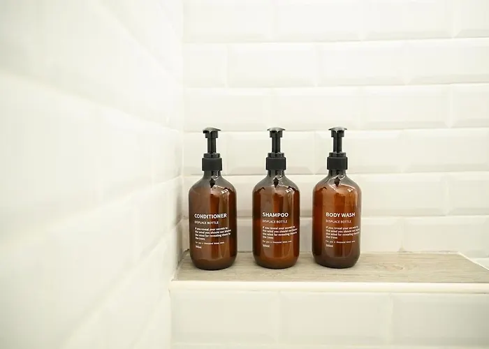 White Lotus Apartment *