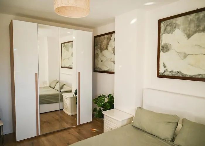 Apartment White Lotus