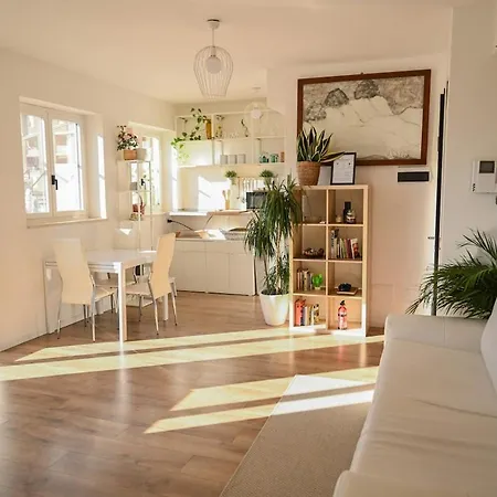 Apartment White Lotus *