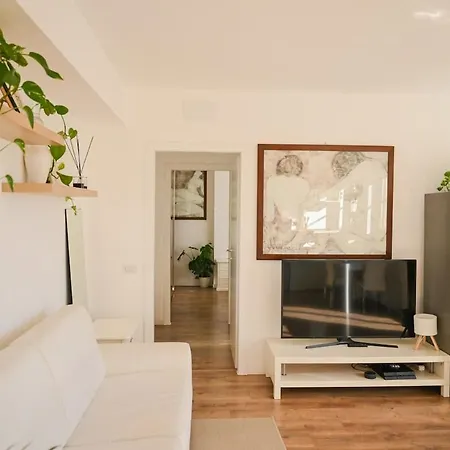 Apartment White Lotus